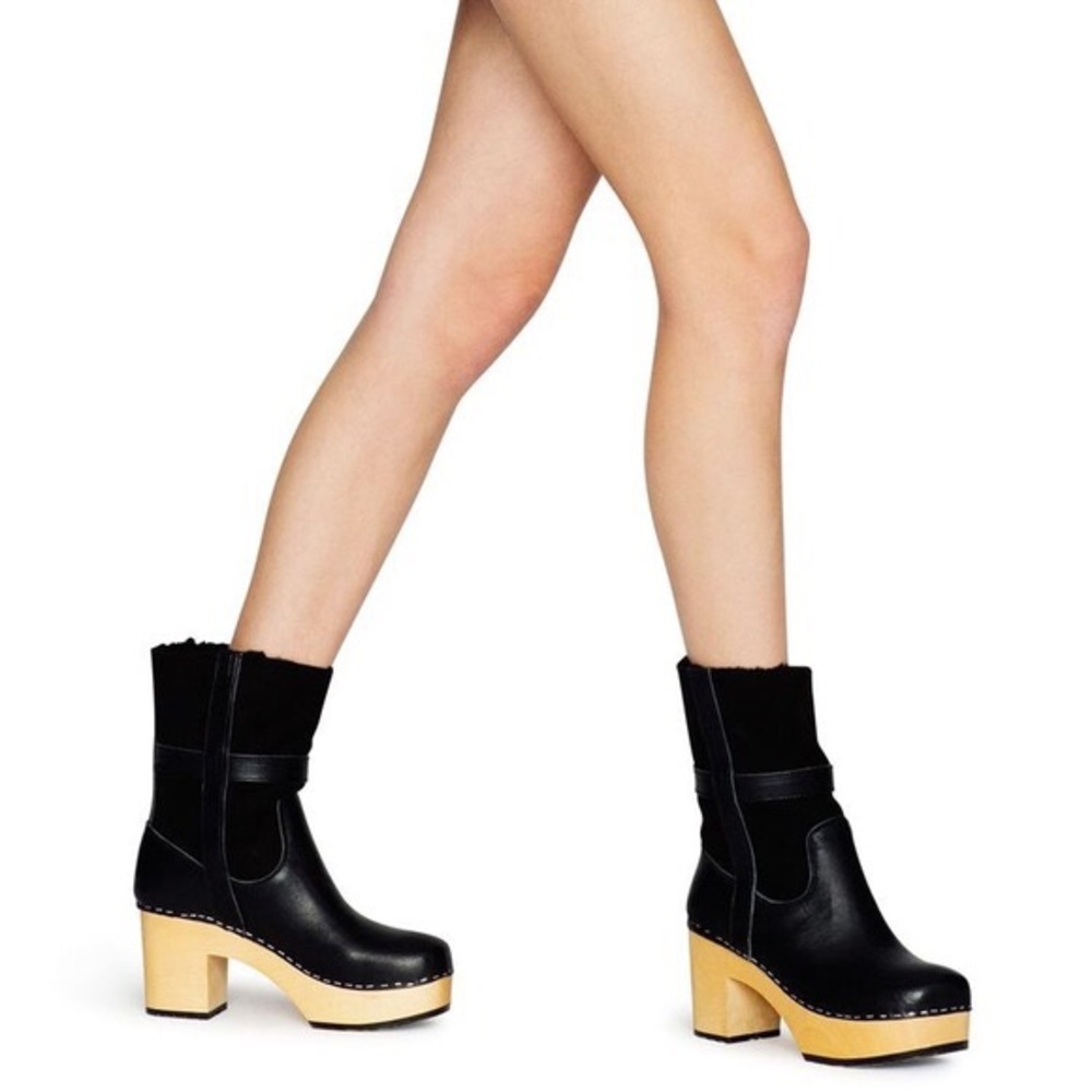 Swedish Hasbeens leather clog boots